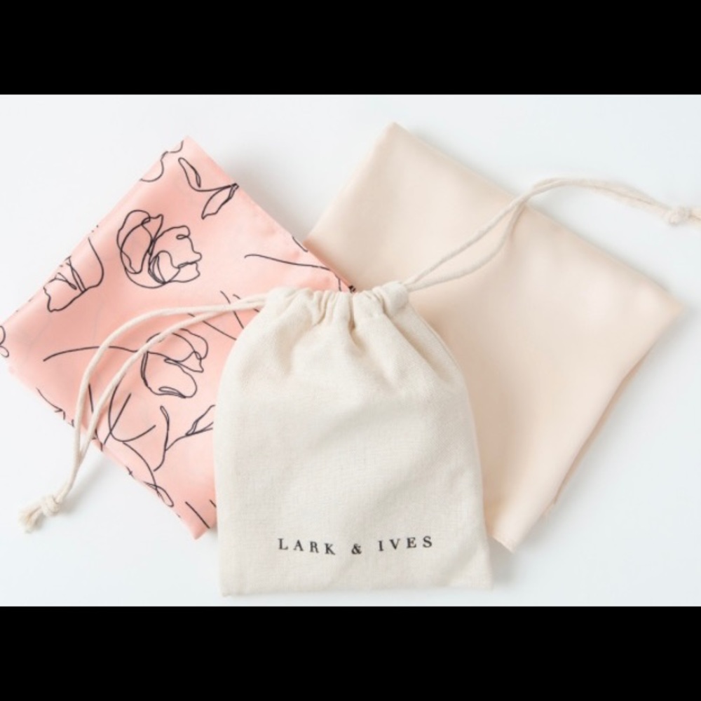 NWT Lark & Ives Hair Scarf Set